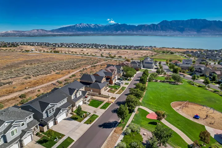 312 W Rocky Creek Way, Saratoga Springs, Utah 84045