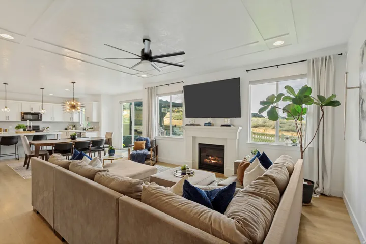 312 W Rocky Creek Way, Saratoga Springs, Utah 84045
