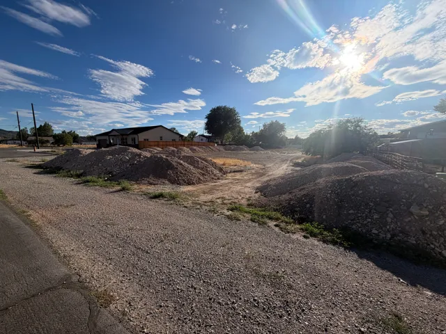 up close picture of lot