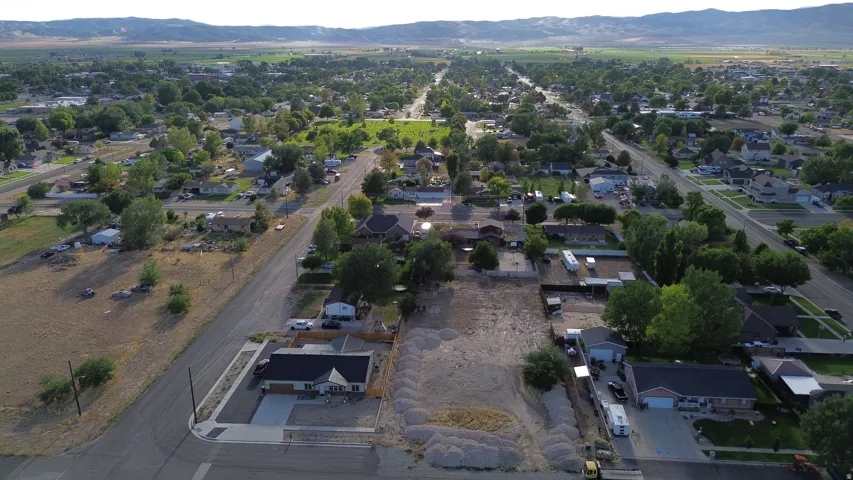 Ariel View of lot and Nephi City