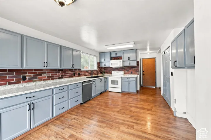 3090 W Meadow Green Way, West Jordan, Utah 84088
