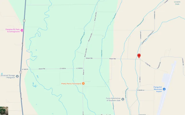 Map. Displaying the property's geographical position and surrounding infrastructure