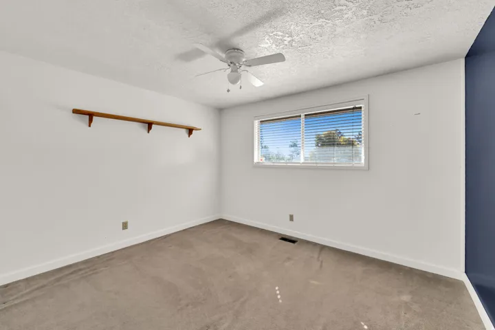 2nd Upstairs Bedroom