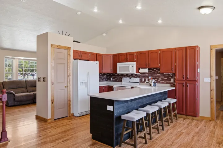 3291 W 12075 S, Riverton, Utah 84065