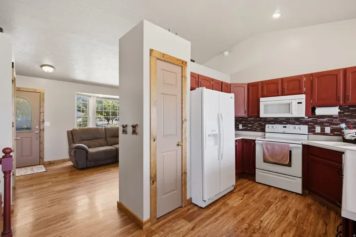 3291 W 12075 S, Riverton, Utah 84065