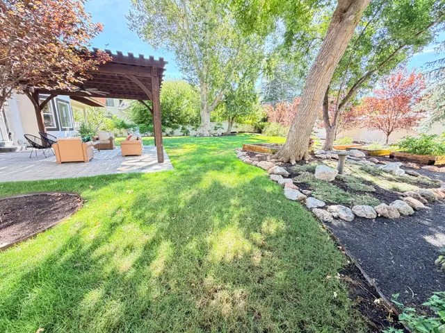 1938 E Vintage Woods Ct, Holladay, Utah 84117