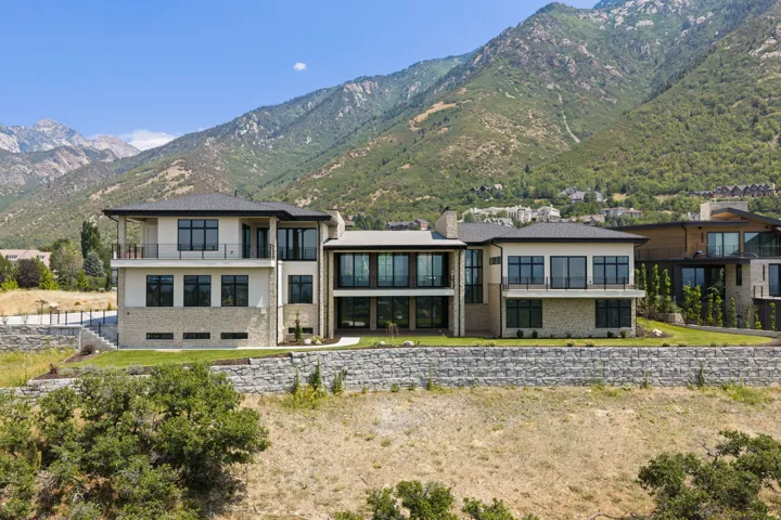 6 E Eastern Peak Cv, Sandy, Utah 84092