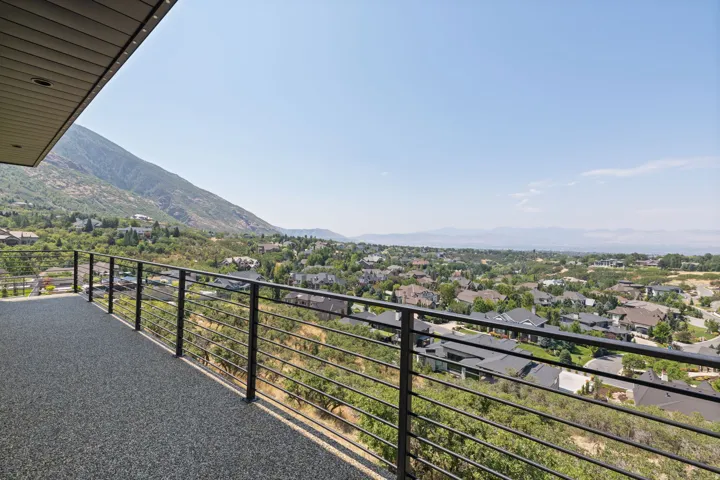 6 E Eastern Peak Cv, Sandy, Utah 84092