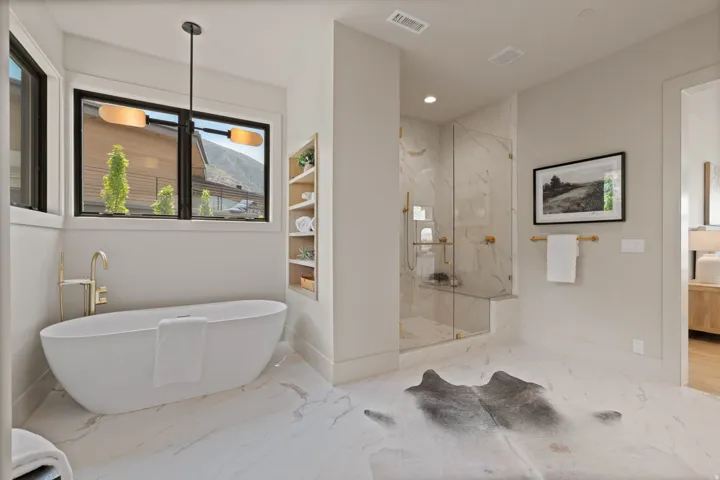 6 E Eastern Peak Cv, Sandy, Utah 84092