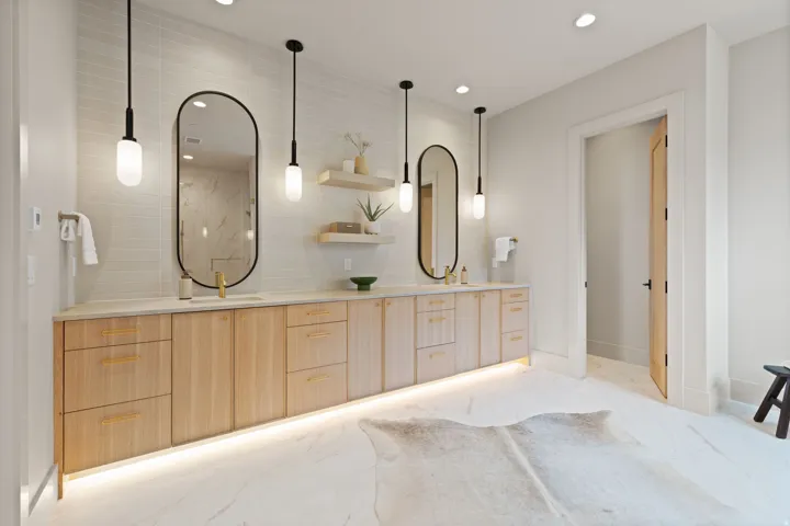 6 E Eastern Peak Cv, Sandy, Utah 84092