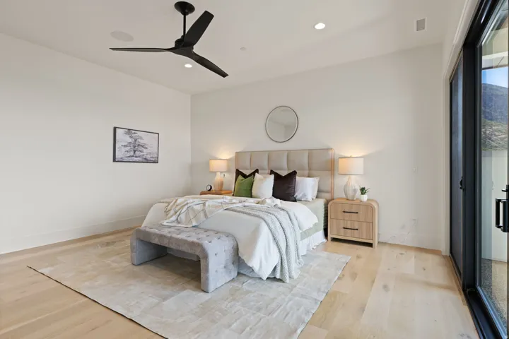 6 E Eastern Peak Cv, Sandy, Utah 84092