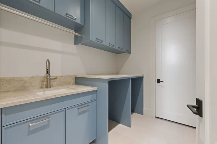 Basement Laundry Room