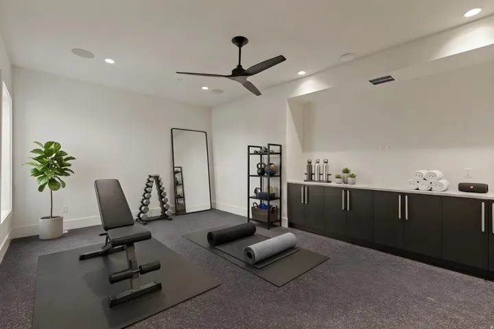 6 E Eastern Peak Cv, Sandy, Utah 84092