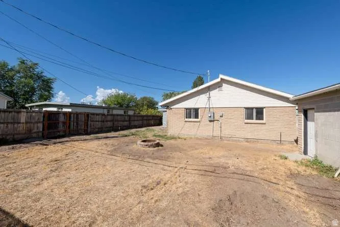3373 S 2040 W, West Valley City, Utah 84119