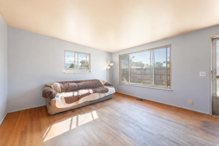 3373 S 2040 W, West Valley City, Utah 84119