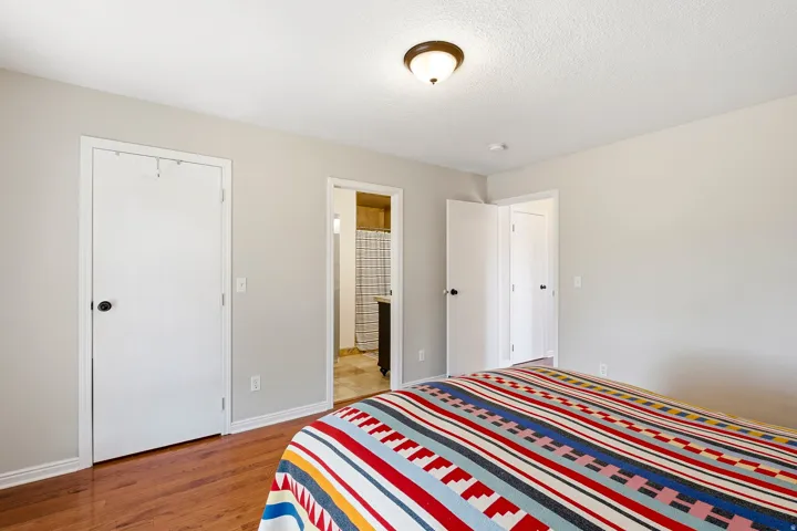 Hardwood-style flooring throughout