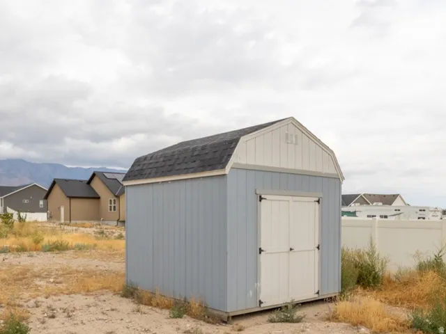 Storage shed