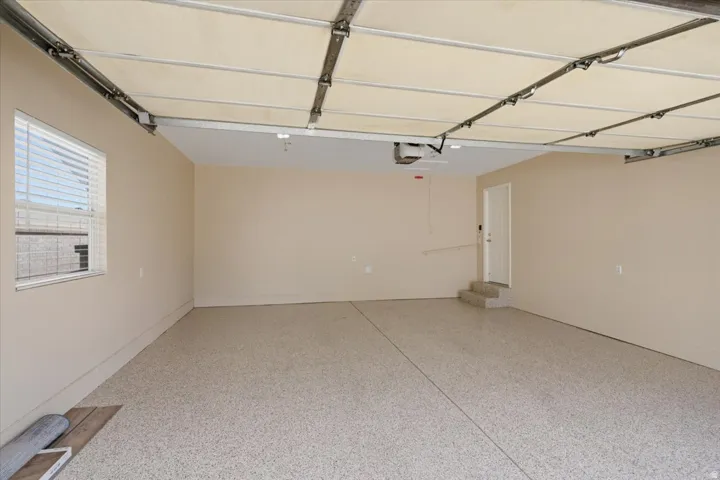 84 Belmore Dr, Kaysville, Utah 84037
