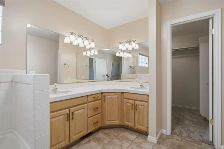 84 Belmore Dr, Kaysville, Utah 84037