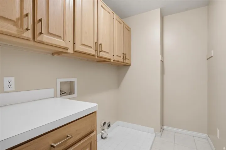 84 Belmore Dr, Kaysville, Utah 84037
