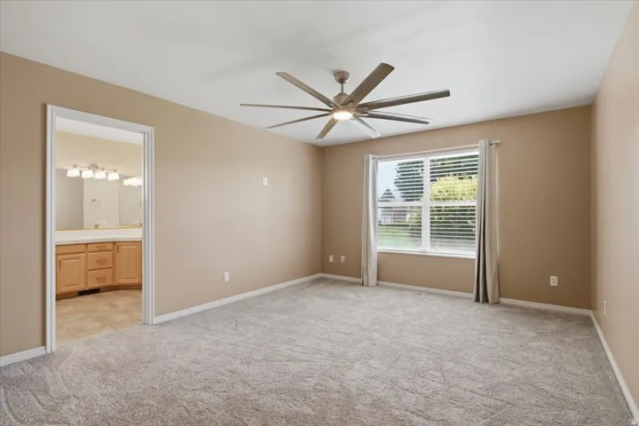 84 Belmore Dr, Kaysville, Utah 84037