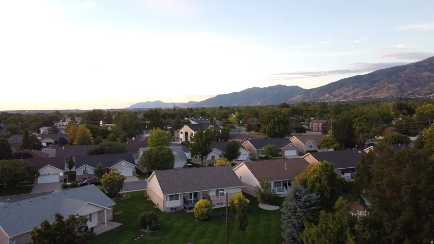 84 Belmore Dr, Kaysville, Utah 84037