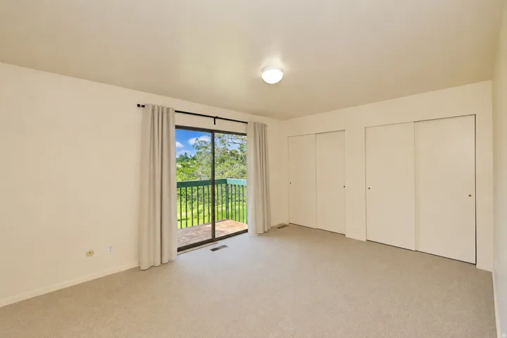 Upstairs bedroom with gorgeous views!