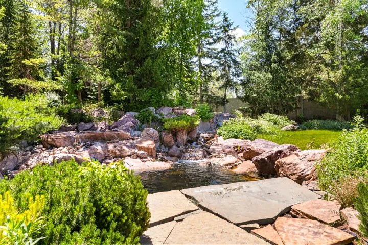 6288 S S Moffat Farm Ln, Murray, Utah 84121