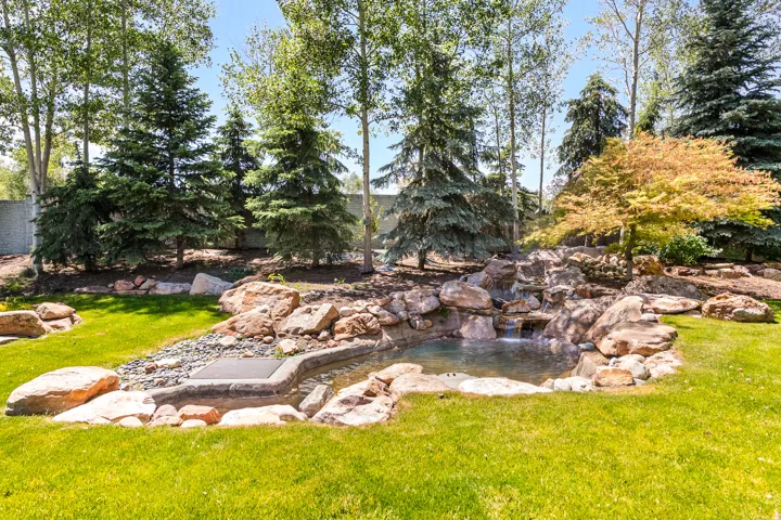 6288 S S Moffat Farm Ln, Murray, Utah 84121