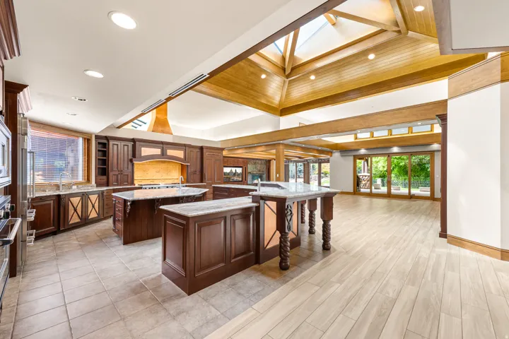 6288 S S Moffat Farm Ln, Murray, Utah 84121