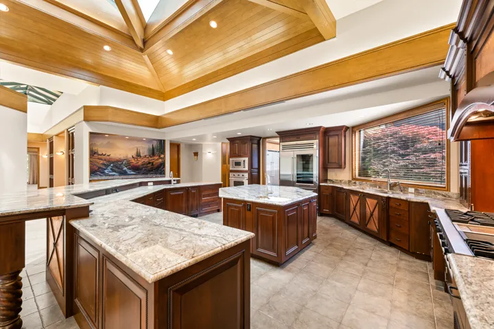 6288 S S Moffat Farm Ln, Murray, Utah 84121