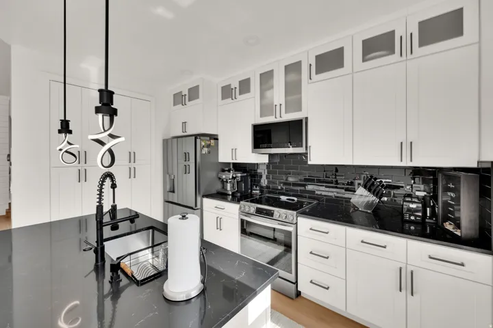 7531 S Vinci Pl, Midvale, Utah 84047