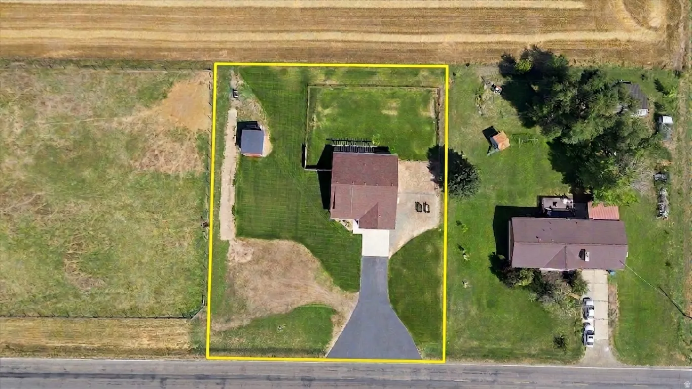 .5 Acre Lot