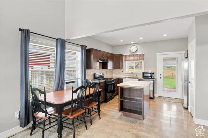 4880 N 2400 W, Benson, Utah 84335