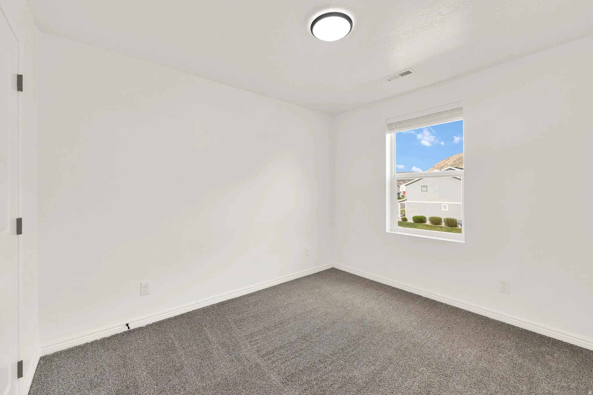 2 additional bedrooms provides the flexibility you need!