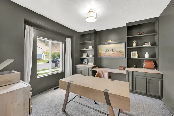 The perfect works space offering built-in shelving, Mountain View's, and plenty of room to get things done