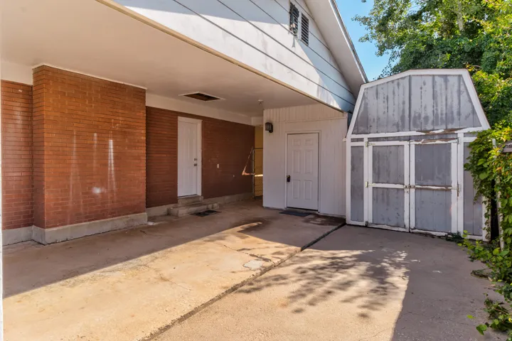 325 S 900 E, Kaysville, Utah 84037