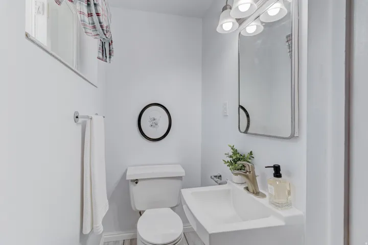 325 S 900 E, Kaysville, Utah 84037