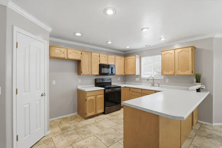 5371 W Fieldbury Cir, West Valley City, Utah 84120