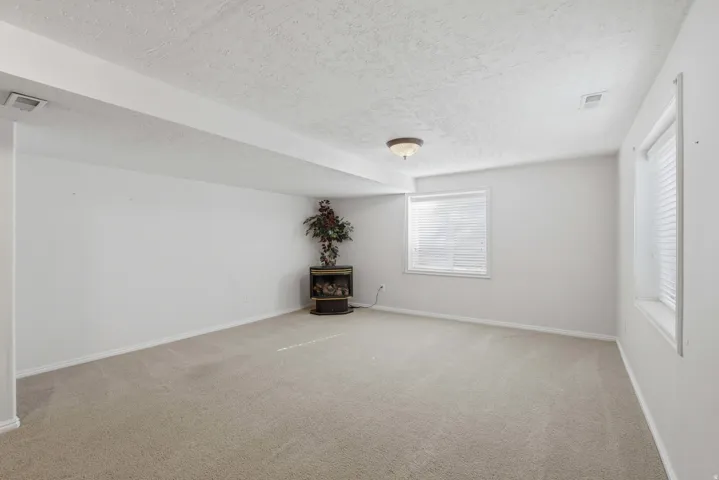 5371 W Fieldbury Cir, West Valley City, Utah 84120