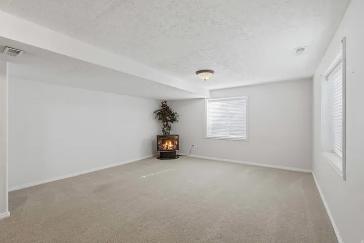 5371 W Fieldbury Cir, West Valley City, Utah 84120