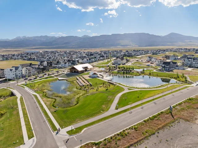 11524 S Silver Pond Dr, South Jordan, Utah 84009