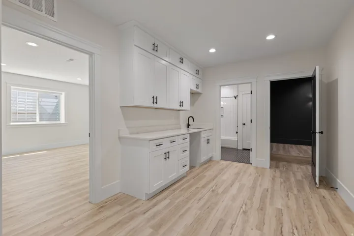 Lower level kitchenette