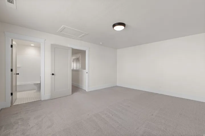 11524 S Silver Pond Dr, South Jordan, Utah 84009