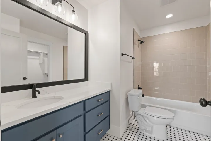 Ensuite bathroom