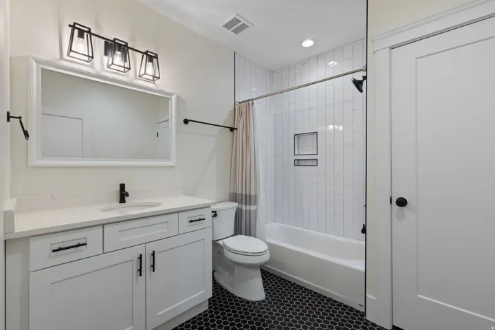 Lower level full bathroom