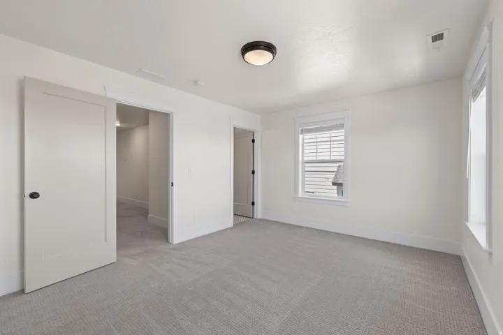 11524 S Silver Pond Dr, South Jordan, Utah 84009