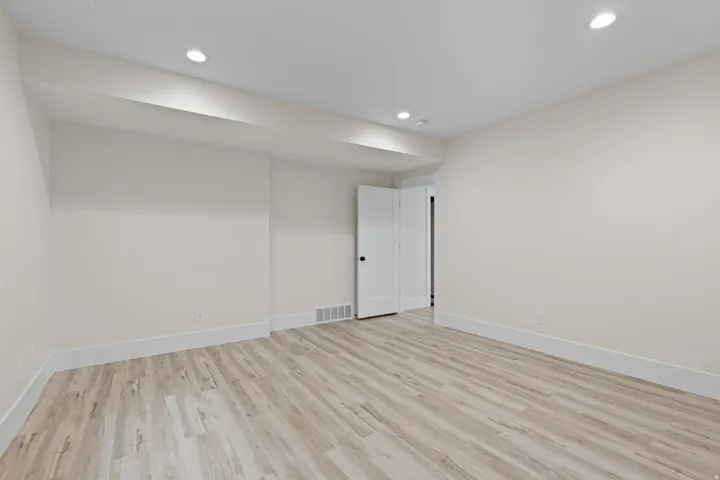 11524 S Silver Pond Dr, South Jordan, Utah 84009