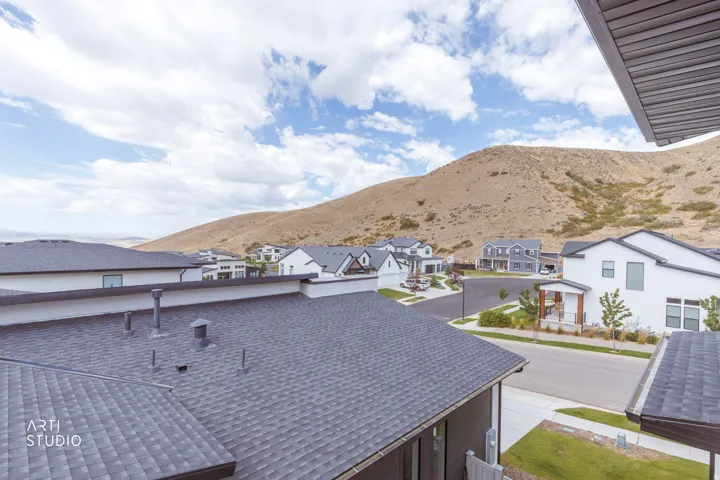 Mountain views from second floor family room