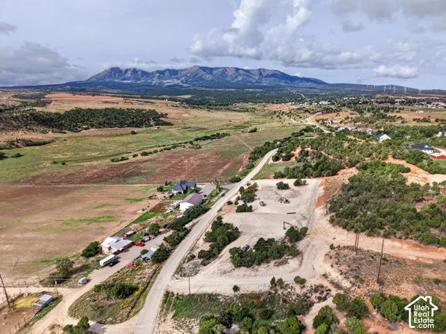 1233 E Clay Hill Dr, Monticello, Utah 84535
